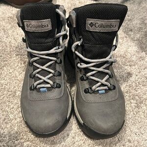 Columbia Women's Newton Ridge™ Plus Waterproof Hiking Boot